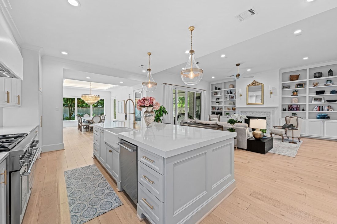 House in Houston, Texas, United States 4 - 18364045