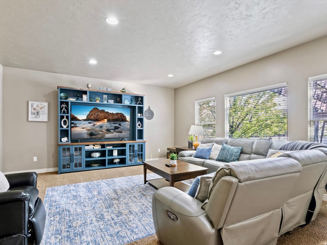 House in South Jordan, Utah, United States 3 - 18365513