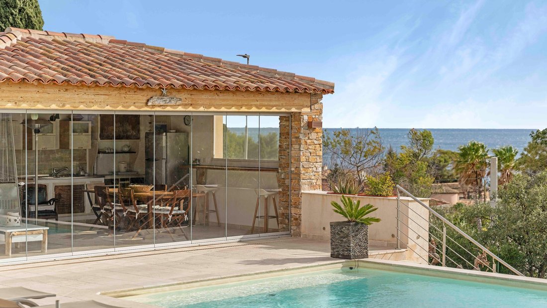 House in Les Issambres, Roquebrune-sur-Argens, France 1 - 17237352