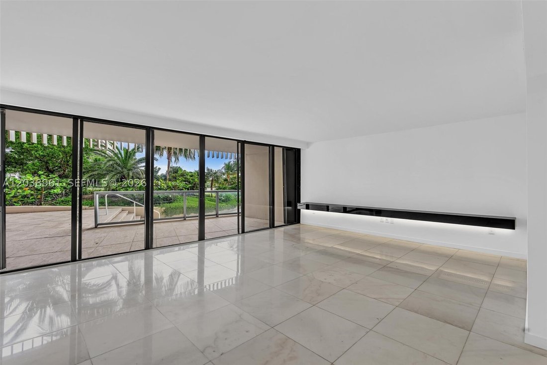 Condo in Miami, Florida, United States 2 - 18366153