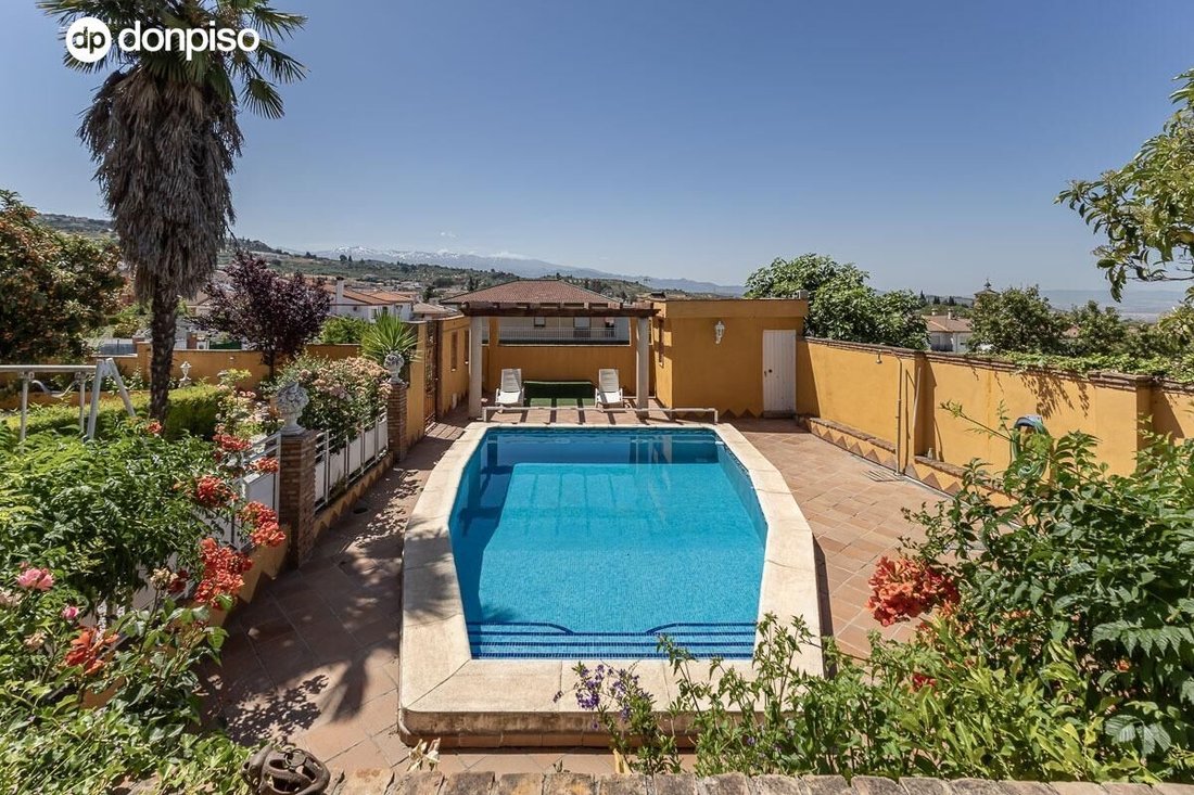 Villa in Alfacar, Andalusia, Spain 1 - 18366886