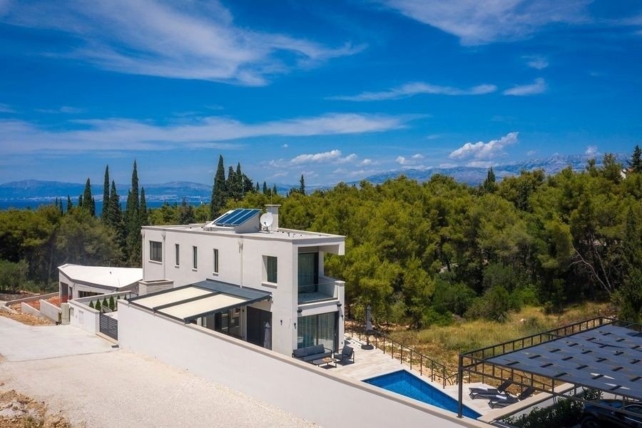Villa in Supetar, Split-Dalmatia County, Croatia 2 - 18366158