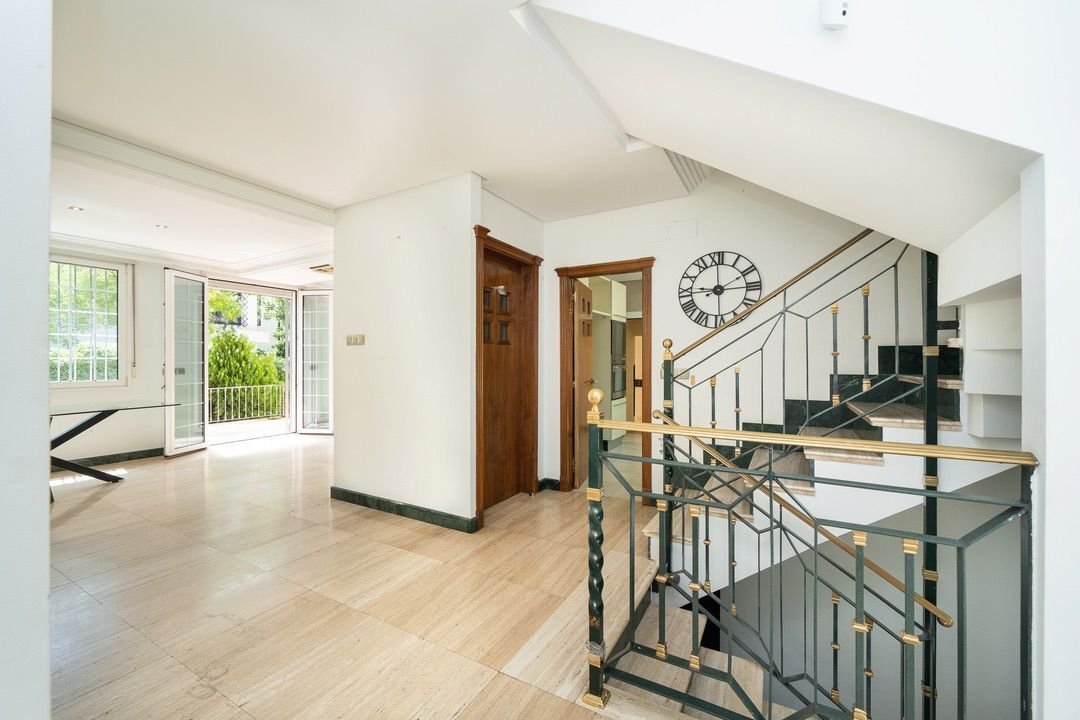 Chalet in Chamartín, Madrid, Spain 4 - 18363021