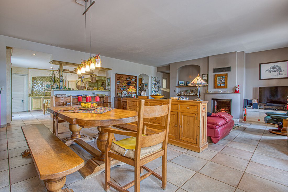 Villa in Venasque, Provence-Alpes-Côte d'Azur, France 3 - 18367778