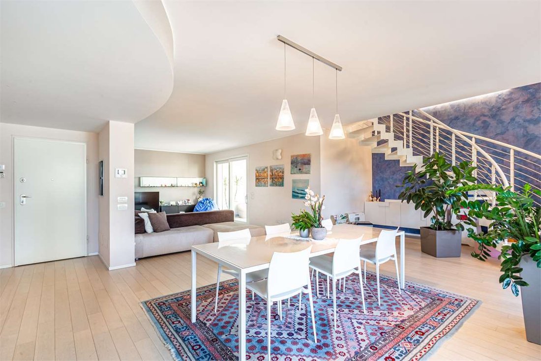 Apartment in Ronchi, Gallarate, Lombardy 2 - 18365407