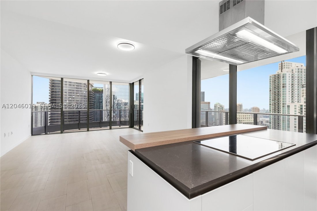 Condo in Miami, Florida, United States 3 - 18366115