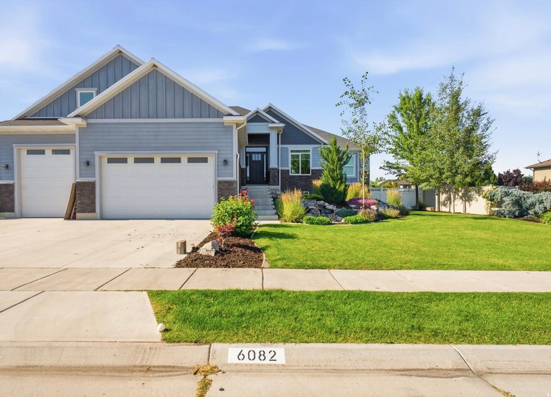 House in Hooper, Utah, United States 1 - 18365480