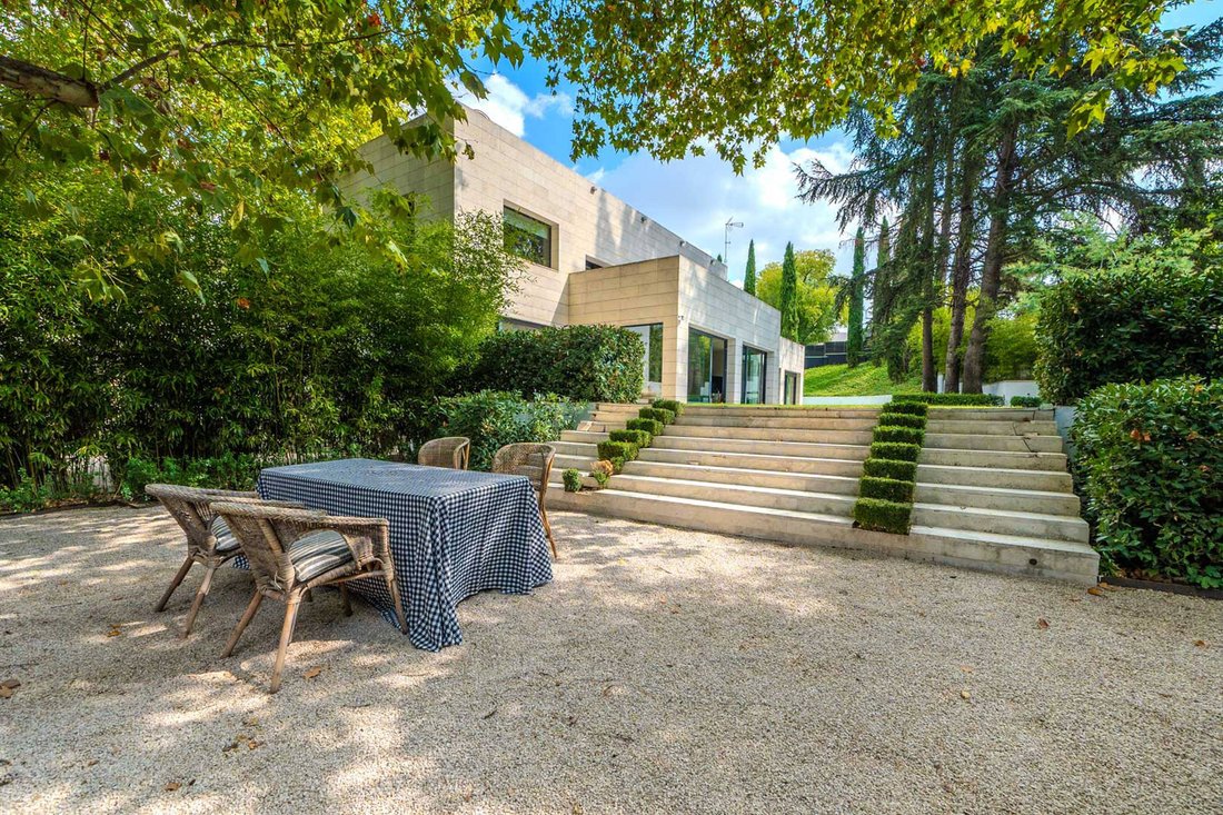 Villa in Moncloa-Aravaca, Madrid, Spain 3 - 18363612