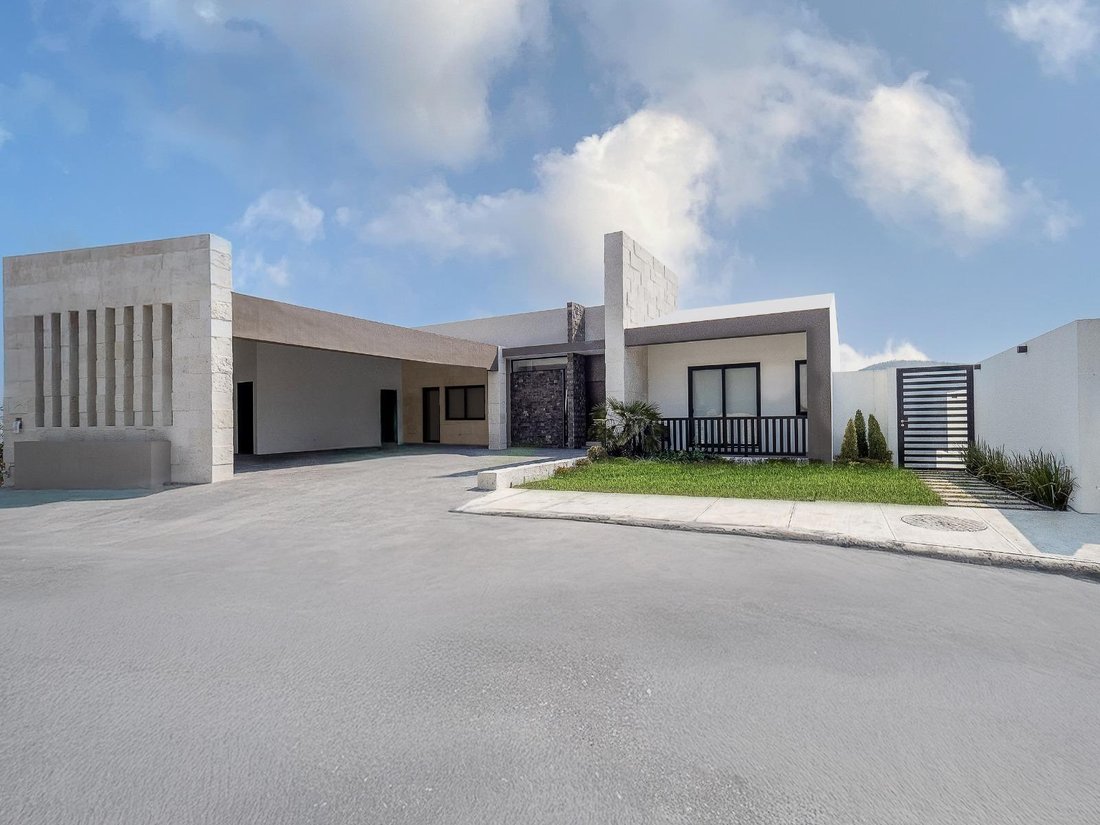 House in Monterrey, Nuevo Leon, Mexico 3 - 18364489