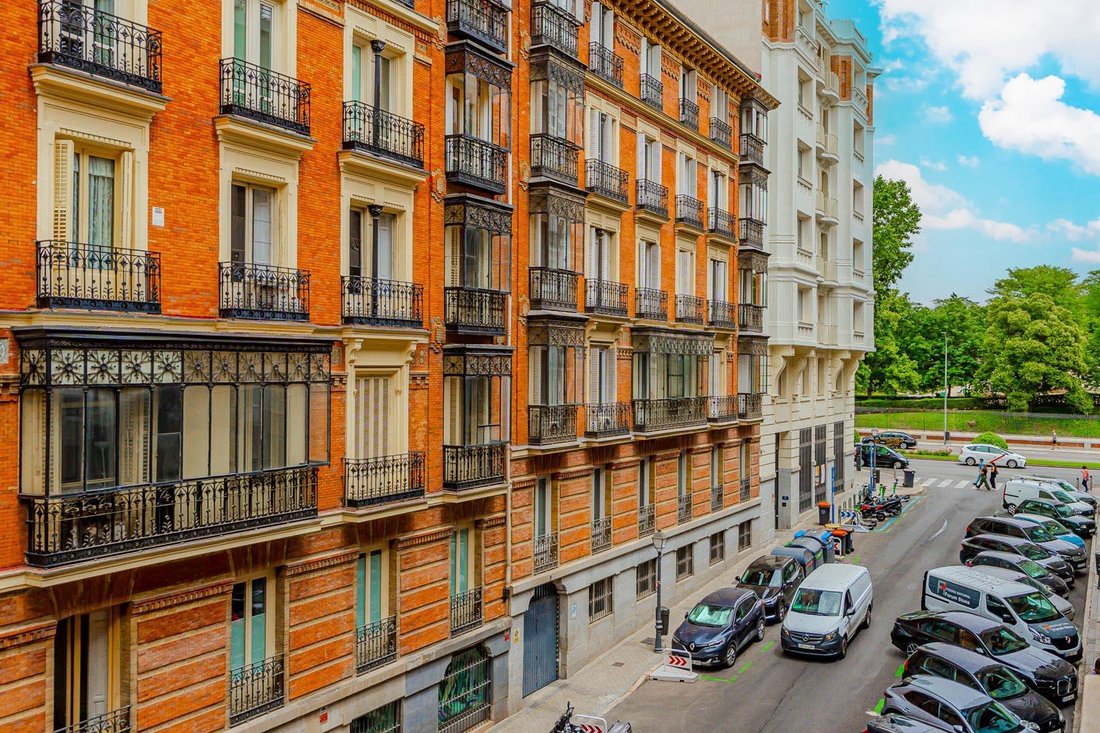 Apartment in Retiro, Madrid, Spain 1 - 18363796