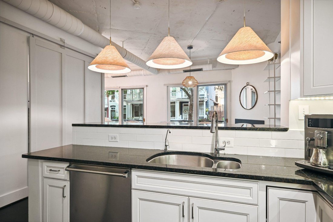 Condo in Washington, District of Columbia, United States 4 - 18279539