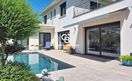 Casa en Fréjus, Provenza-Alpes-Costa Azul, Francia 1