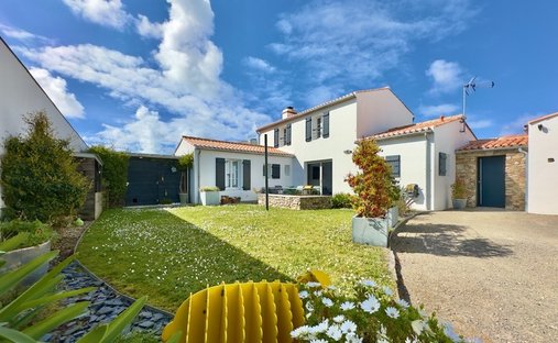 House in Noirmoutier Centre, Noirmoutier-en-l'Île, France 1