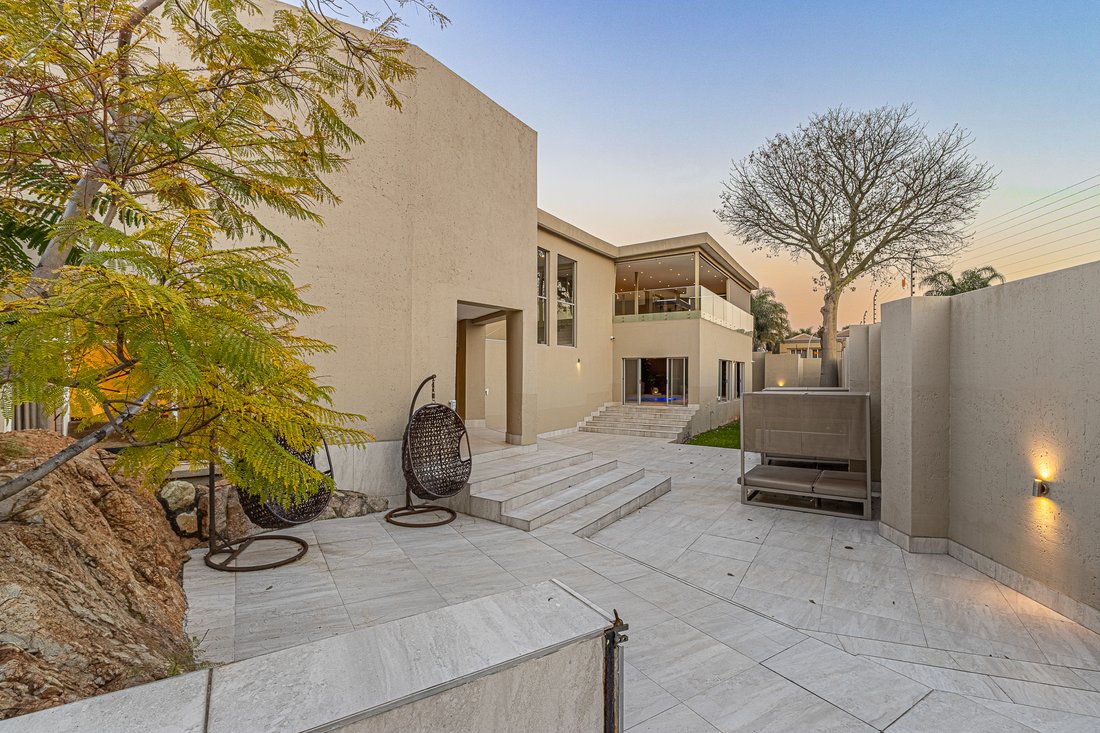 House in Oriel, Bedford Gardens, Gauteng 1 - 18369057