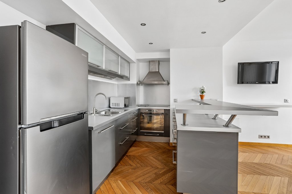 Apartment in Montorgueil-Saint Denis, Paris 2e Arrondissement, Paris 3 - 18363889