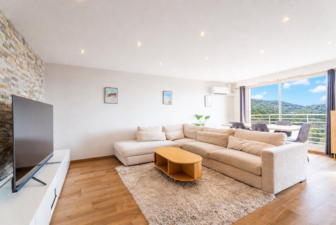 Wohnung in Èze, Provence-Alpes-Côte d'Azur, Frankreich 1 - 18367315