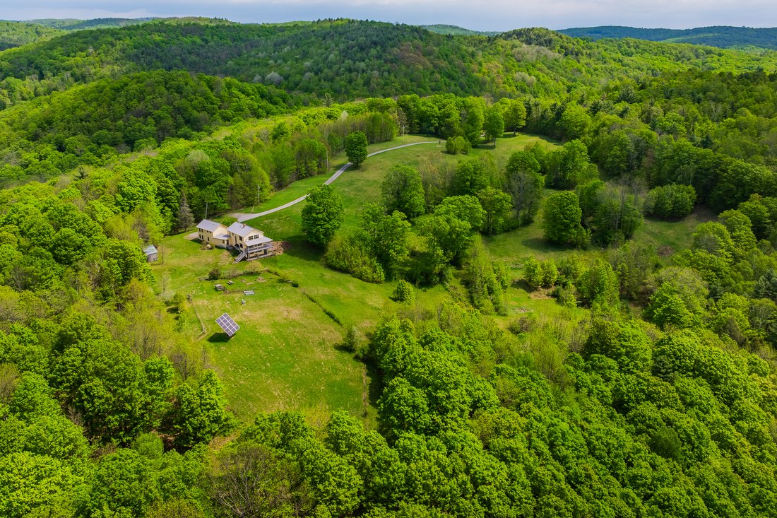 House in Strafford, Vermont, United States 5 - 18025361