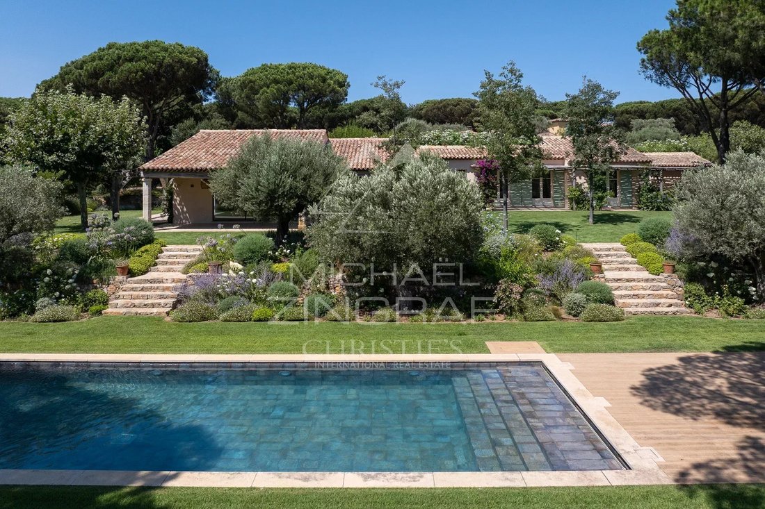 House in Zone Est Diffuse, Saint-Tropez, France 1 - 18363983