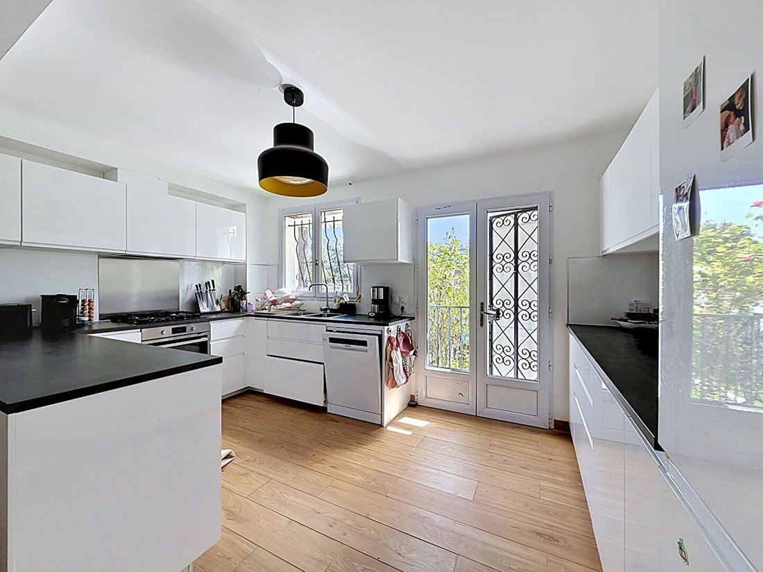 House in Centre Ville, Rueil-Malmaison, France 2 - 18362985