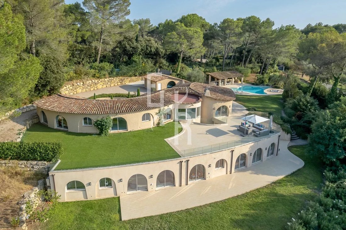 House in Les Indes les-Groulles, Mouans-Sartoux, France 1 - 18364083