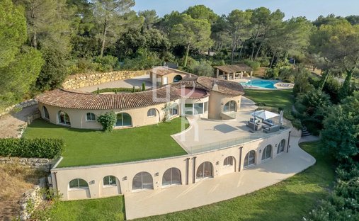 Haus in Les Indes les-Groulles, Mouans-Sartoux, Frankreich 1