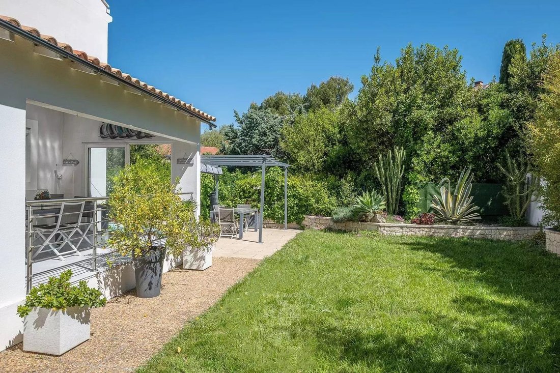 House in Le Roucas Blanc, 7e Arrondissement, Marseille 2 - 18364490