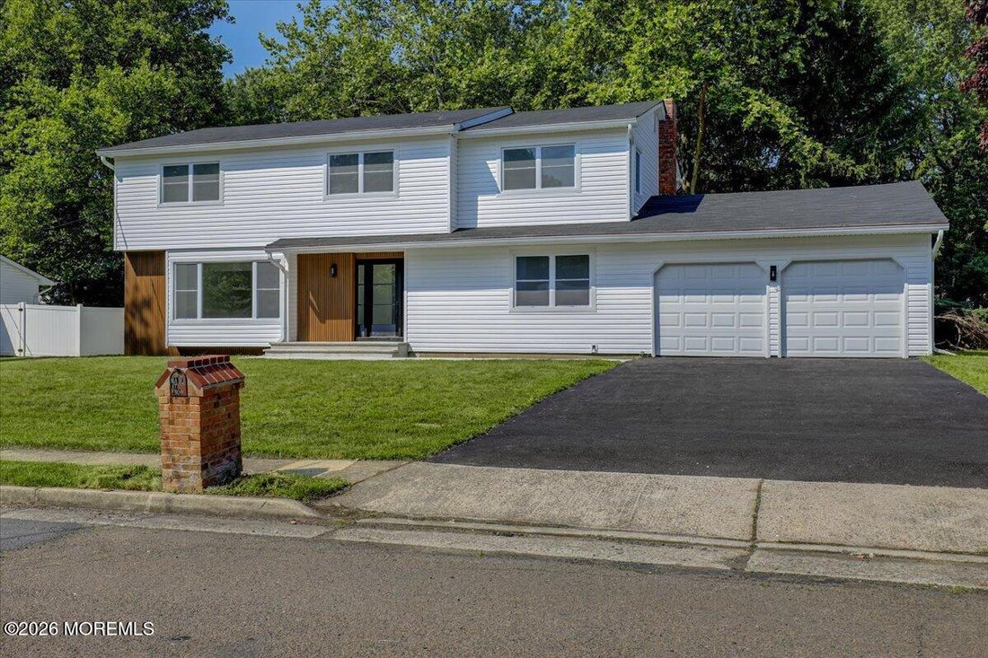 House in Marlboro Township, New Jersey, United States 2 - 18362494