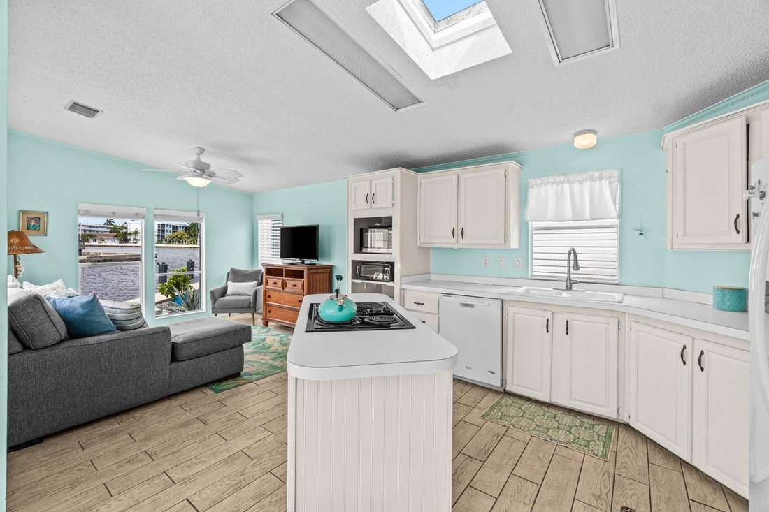 Boynton Beach, Florida, United States 4 - 18364589