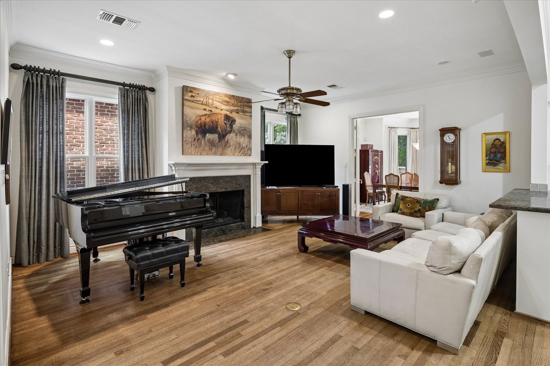 House in Houston, Texas, United States 5 - 18361699