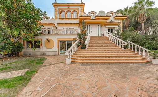 Chalet in Godella, Valencian Community, Spain 1