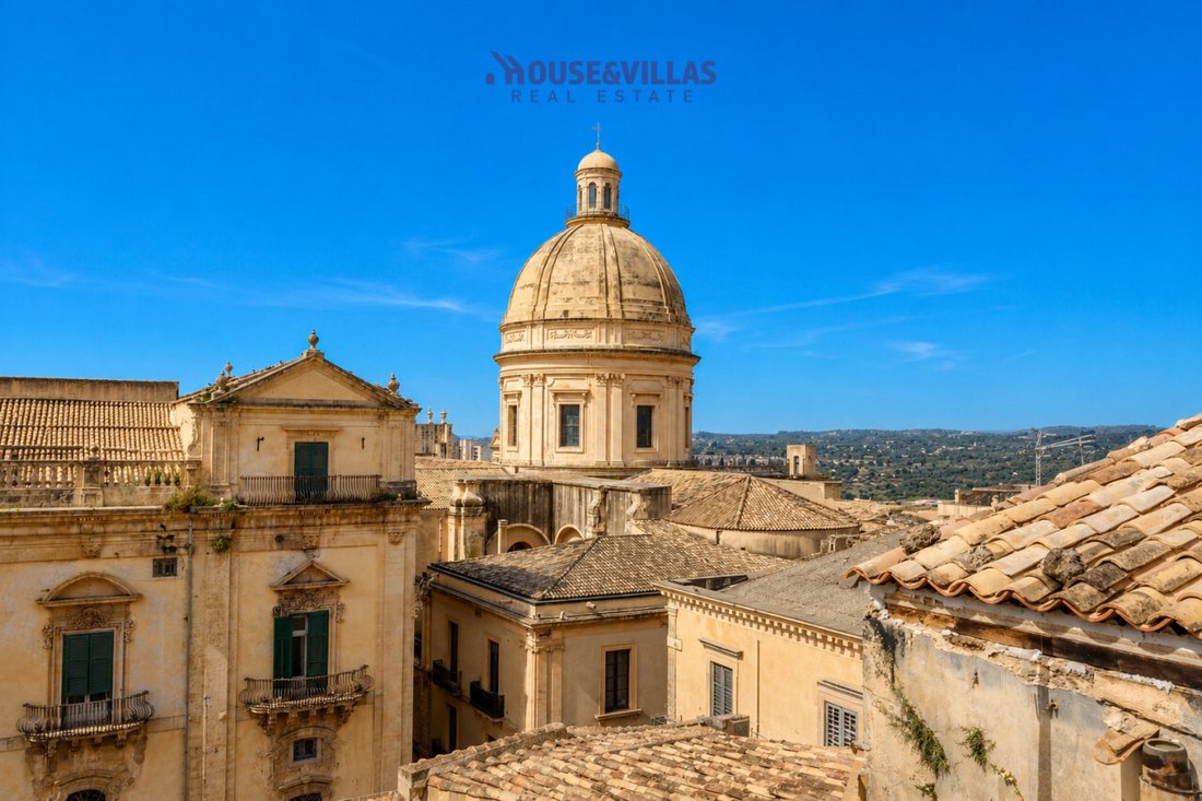 House in Center, Noto, Sicily 1 - 18364315