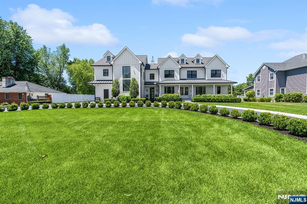 House in Pequannock Township, New Jersey, United States 1 - 18362443