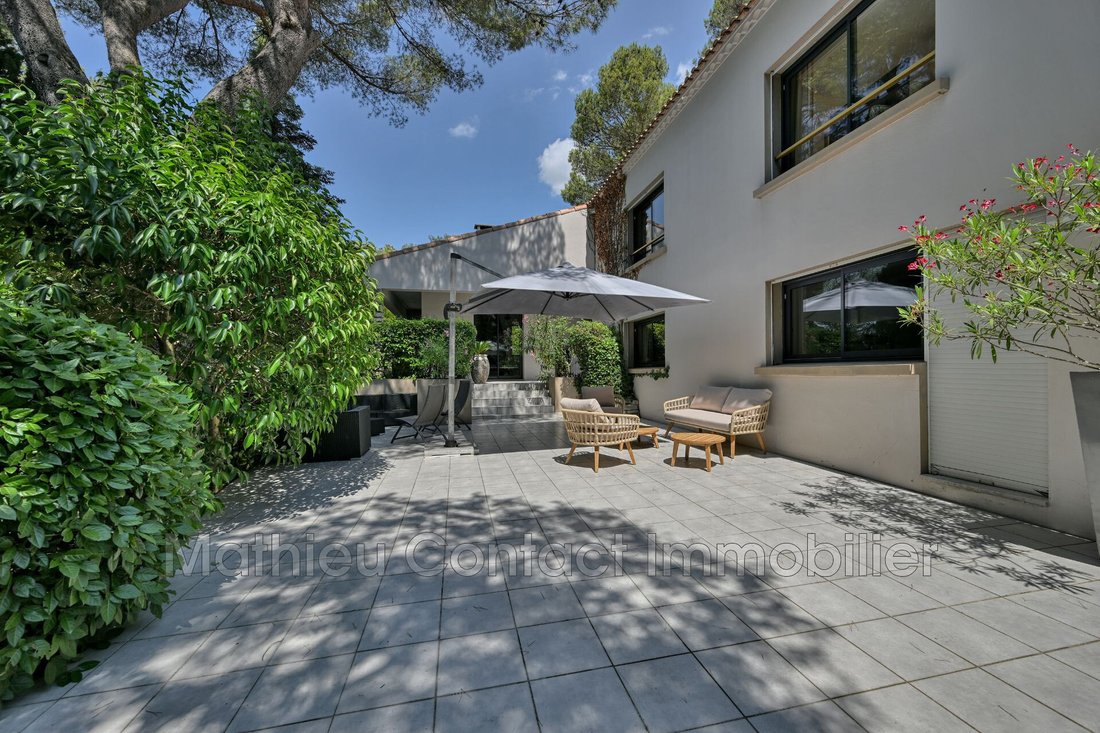 Villa in Alouette, Nimes, France 3 - 18363966