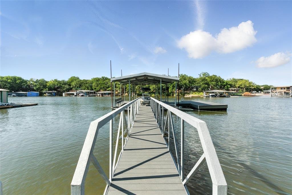 House in Chico, Texas, United States 4 - 18366780