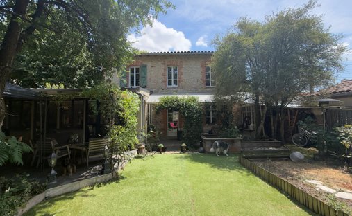 House in Centre Ville, Lavaur, France 1