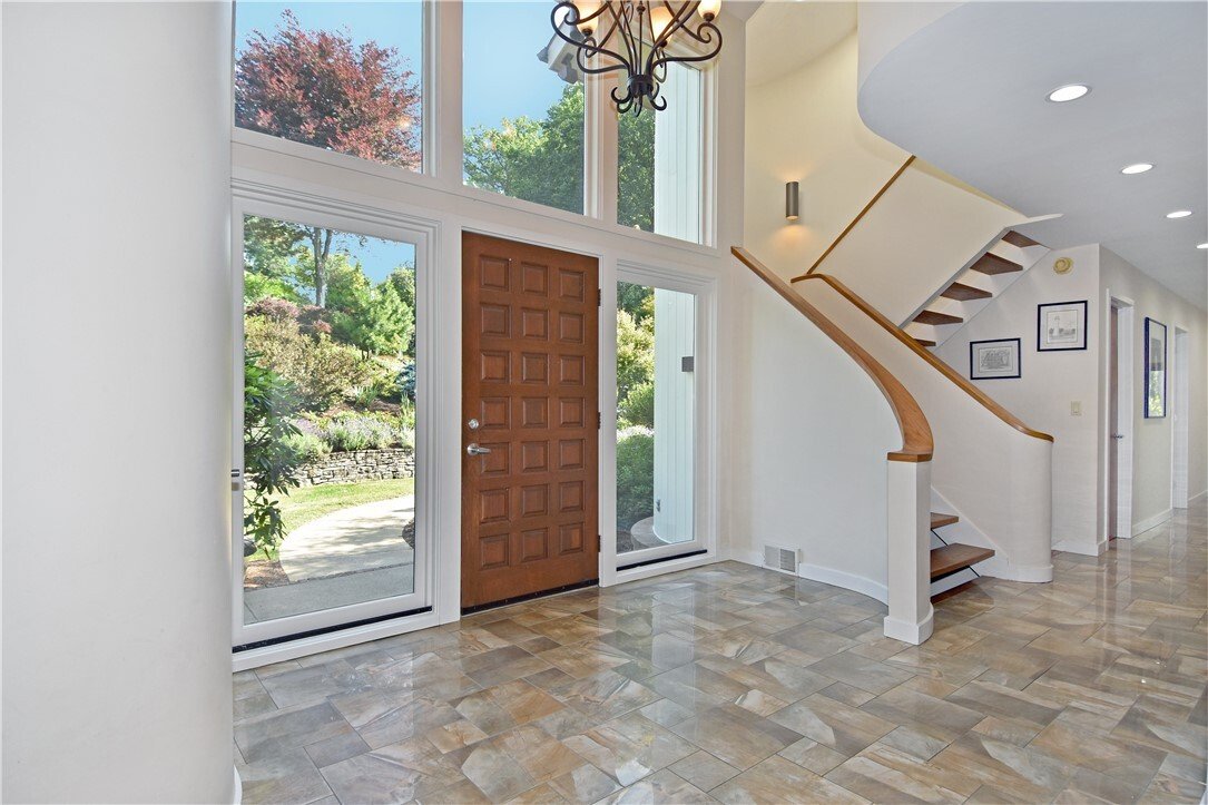 House in Hampton Township, Pennsylvania, United States 4 - 18339459