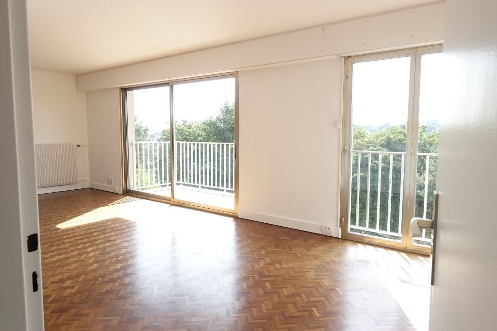 Apartment in Domaine National du Château, Versailles, France 2 - 18363344