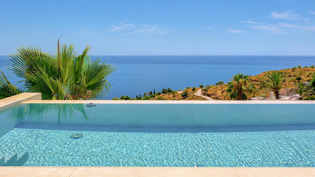 Villa in Salobrena, Andalusia, Spain 4 - 18366358