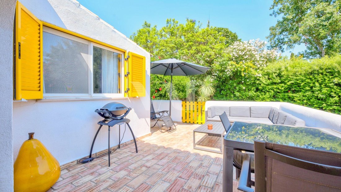 Villa in Vilamoura, Quarteira, Algarve 2 - 18364448