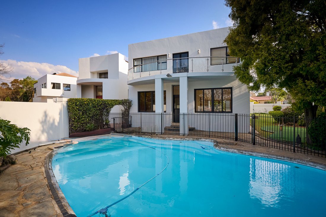 Country House in Carlswald Estate, Gauteng, South Africa 1 - 18369053