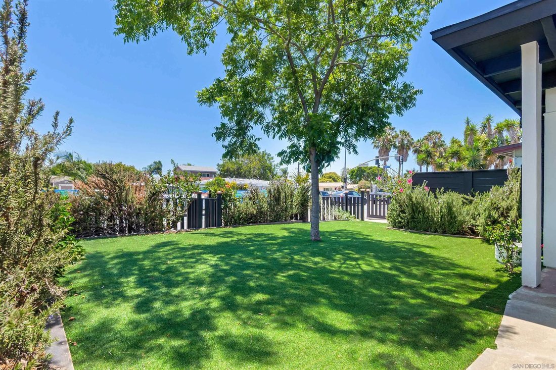 Imperial Beach, California, United States 2 - 18366288