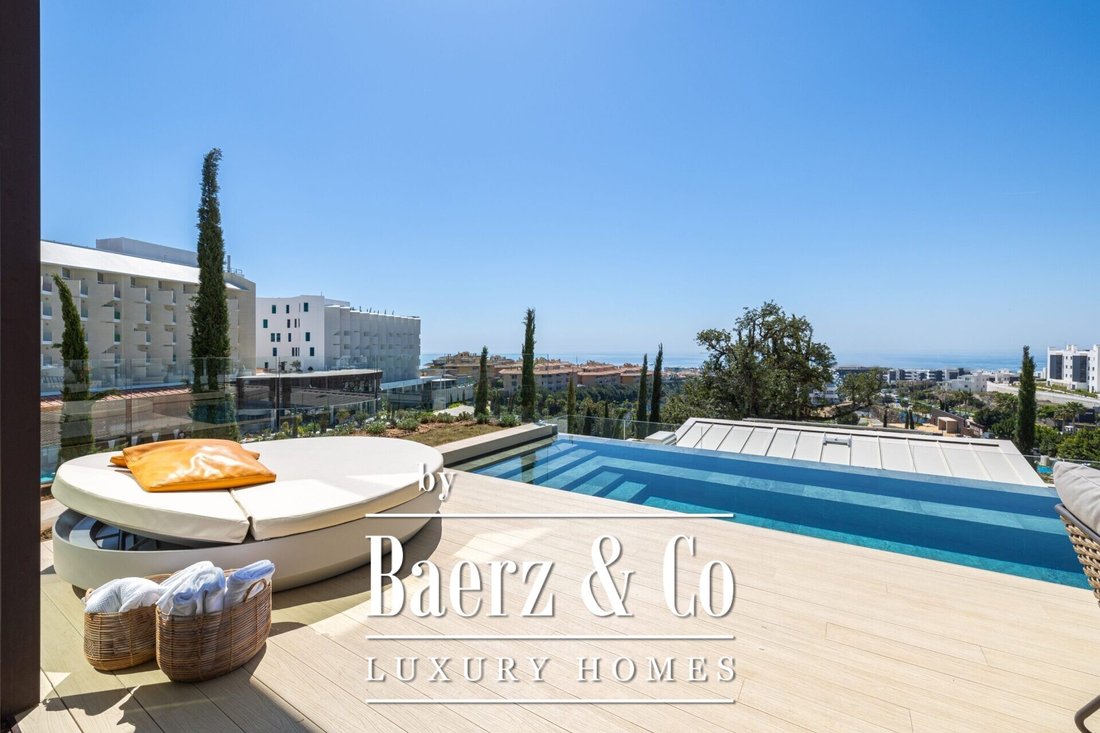 Villa in Fuengirola, Andalusia, Spain 3 - 18363243
