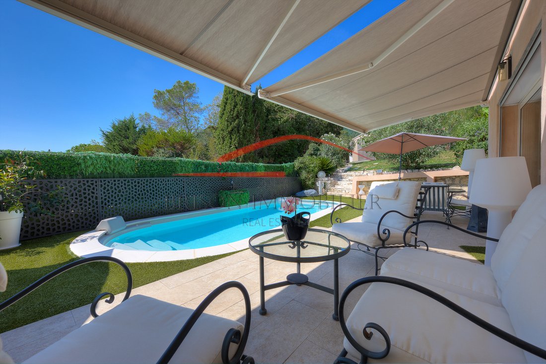 Villa in Centre du Village, La Colle-sur-Loup, France 2 - 18009502
