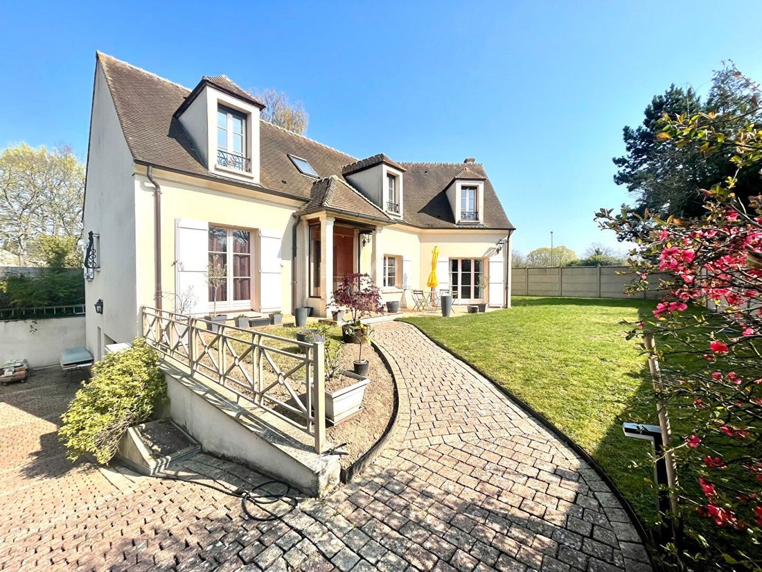 House in Le Bois-La Danne-La Marne, Éragny-sur-Oise, France 2 - 18365882