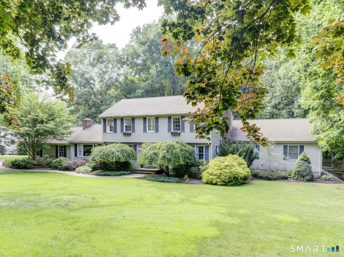 House in Southington, Connecticut, United States 2 - 18363690