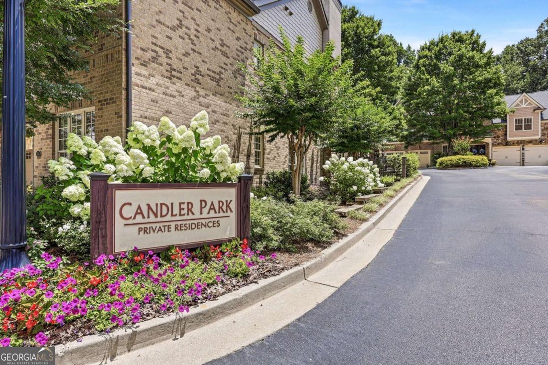 Condo in Gainesville, Georgia, United States 3 - 18366539