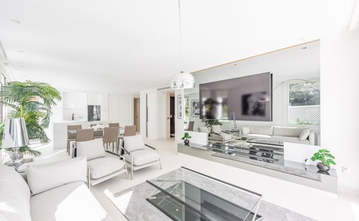 Apartment in Marbella, Andalusia, Spain 1