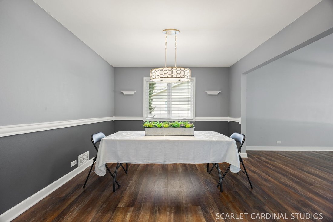 House in North Aurora, Illinois, United States 5 - 18365686