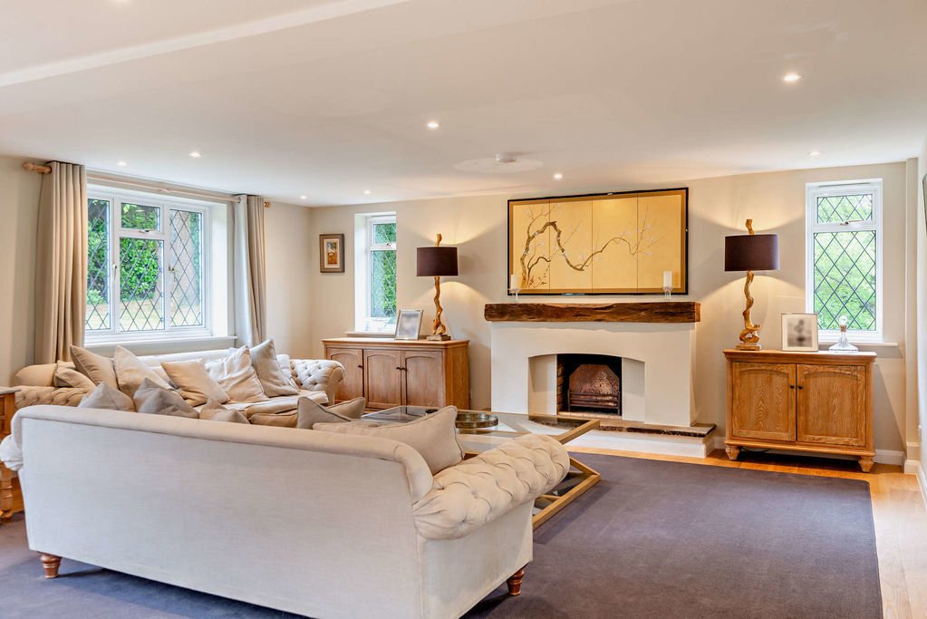House in Holmbury Saint Mary, Shere, England 3 - 18362060