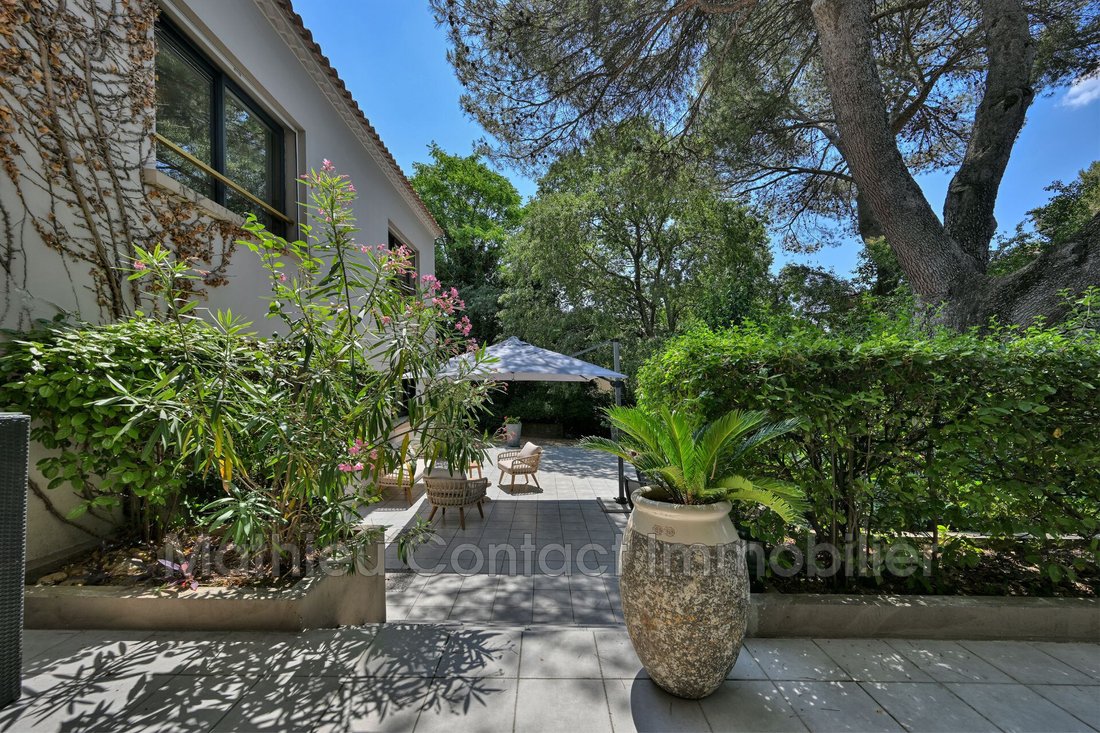 Villa in Alouette, Nimes, France 2 - 18363966